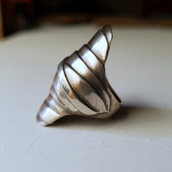 MUMMY RING IN SILVER