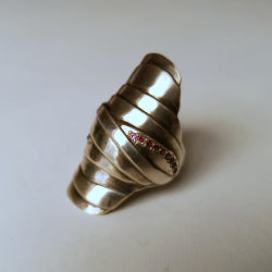 MUMMY RING IN SILVER WITH RHODALITE