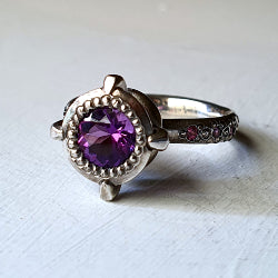 VICTORIA'S SOLITAIRE - AMETHEYST and RHODALITE